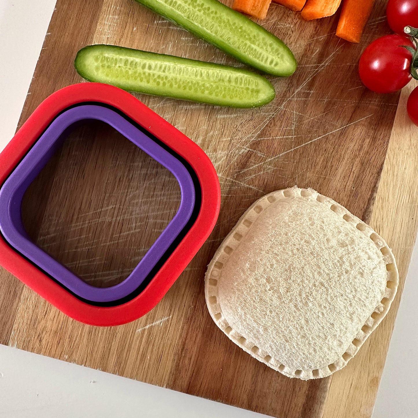 Sandwich Cutter