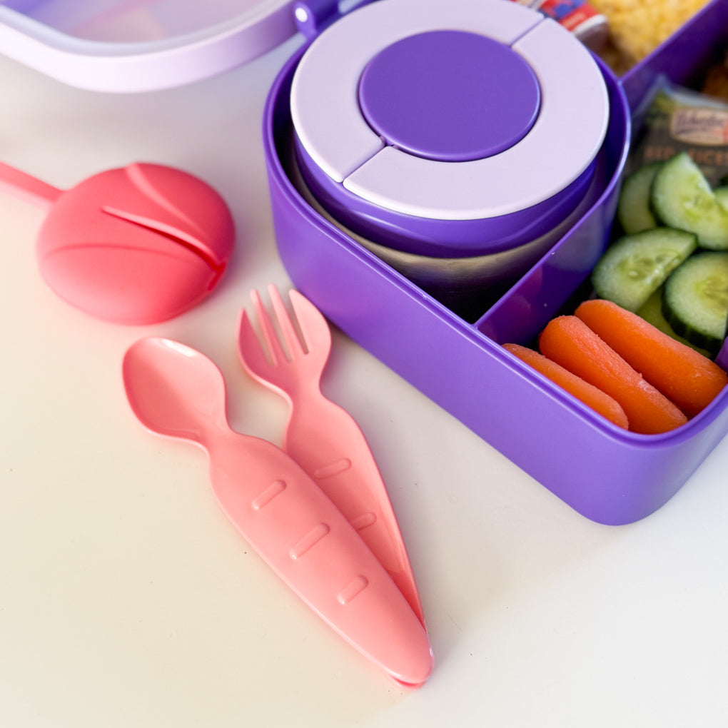 Pink Lunchbox Cutlery shown next to the Purple Pick Box Hot & Cold Lunchbox.